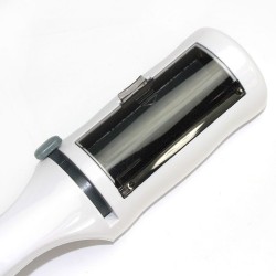 Brosse à vêtements auto-nettoyante